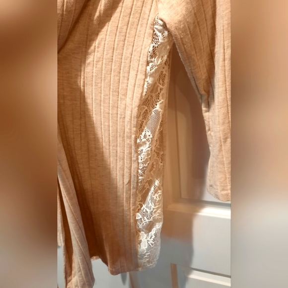 August Mist Tan Open Front Cardigan size Small - Picture 7 of 12